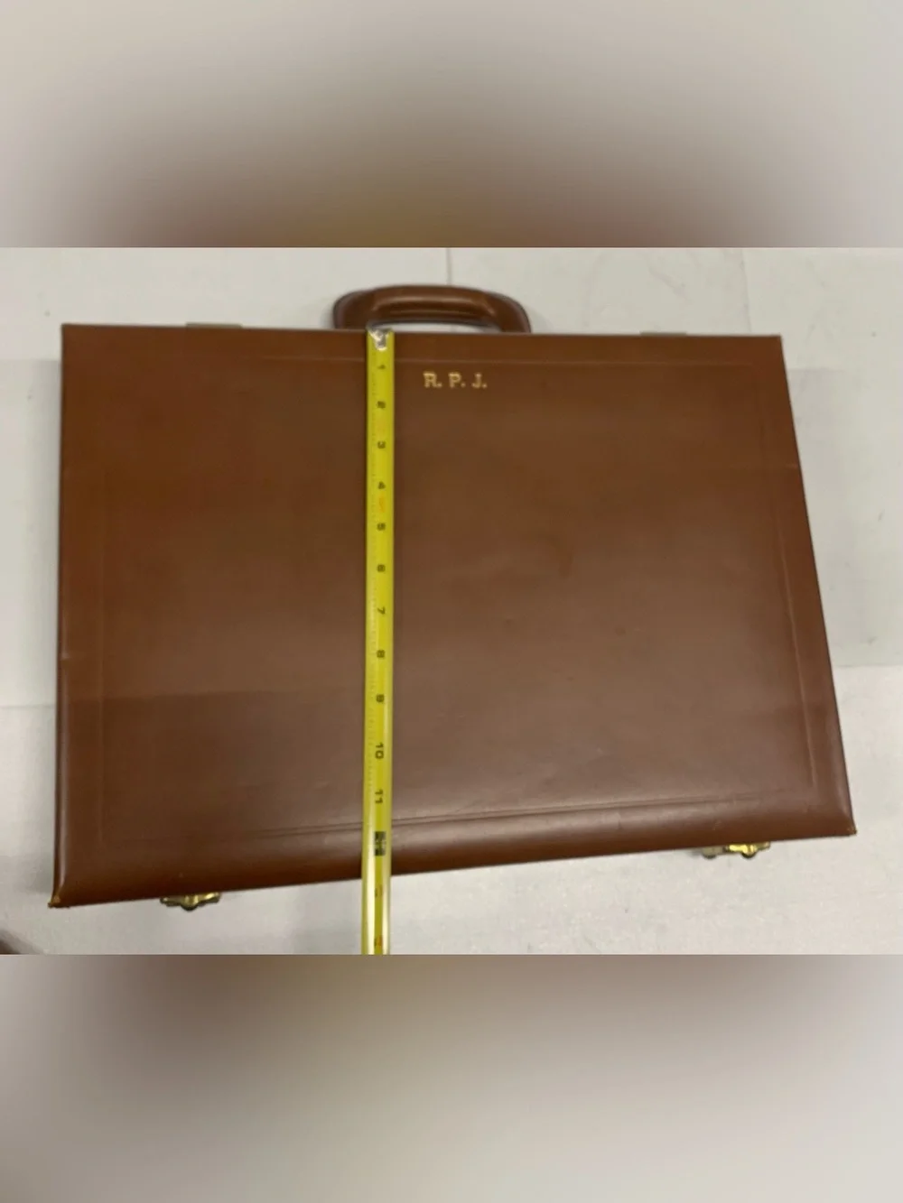 N/A briefcase good case
